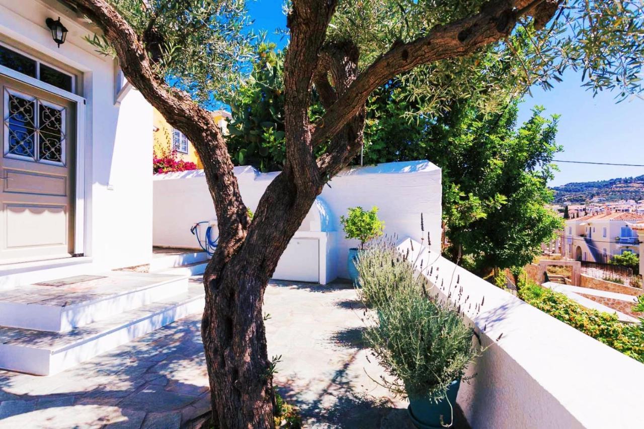 Villa Aria House Spétses Exterior foto